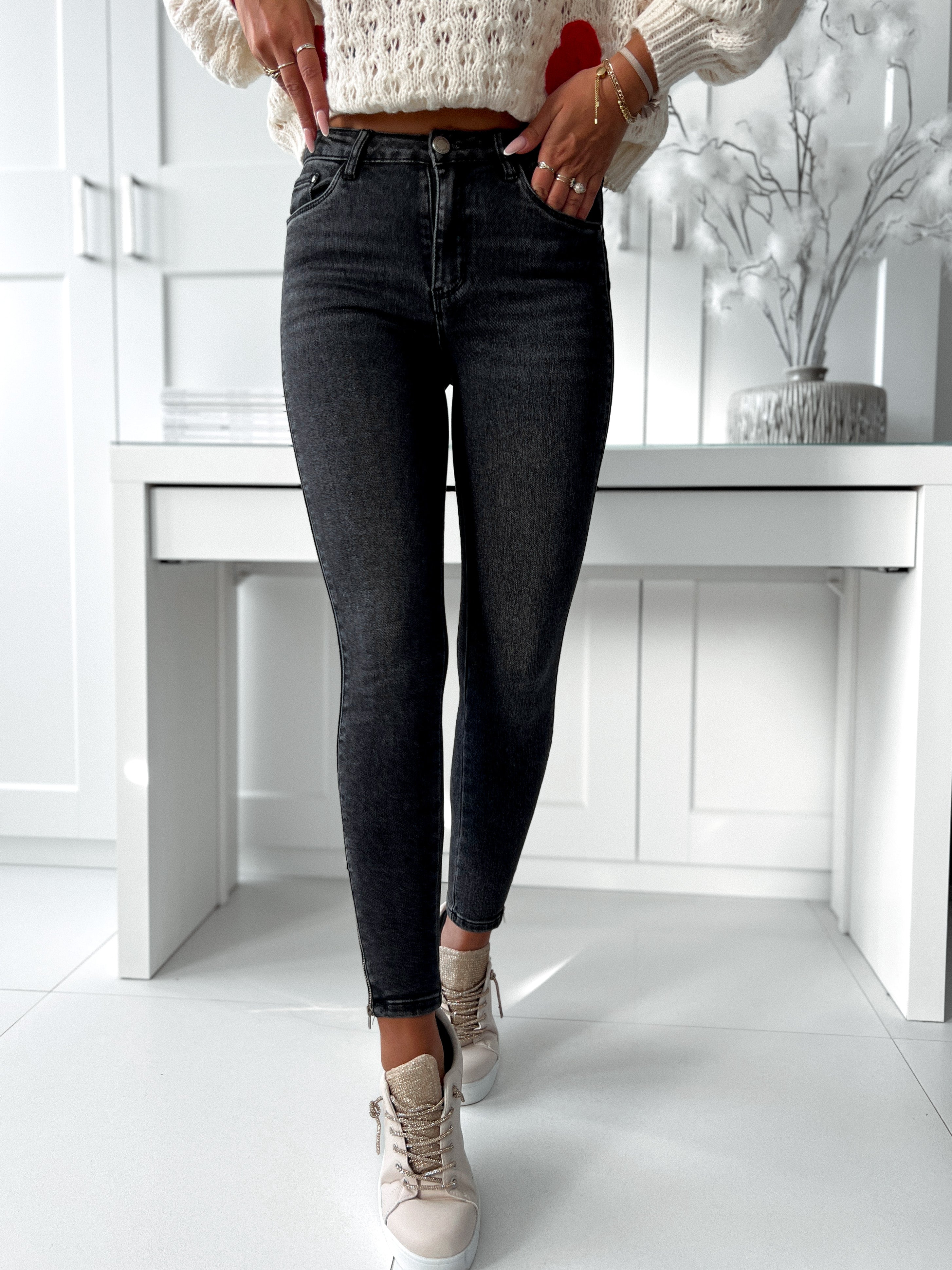 Spodnie jeansowe Devon